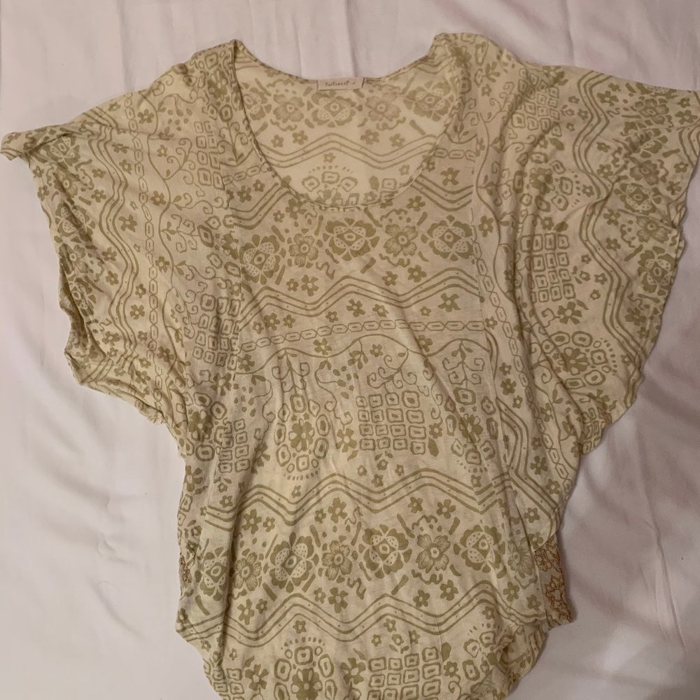 Flutter Sleeve Aztec Top